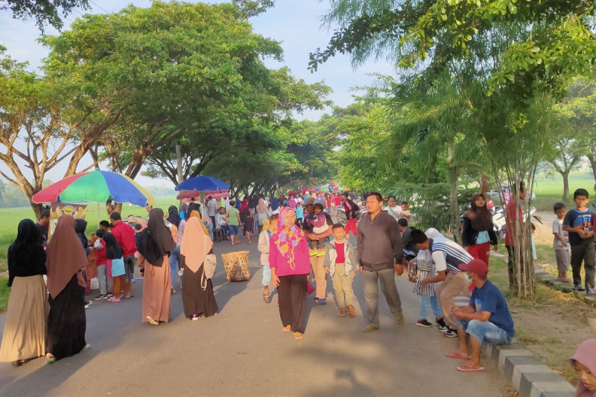 Pasar Nggruput Pringsewu ajang masyarakat berburu kuliner