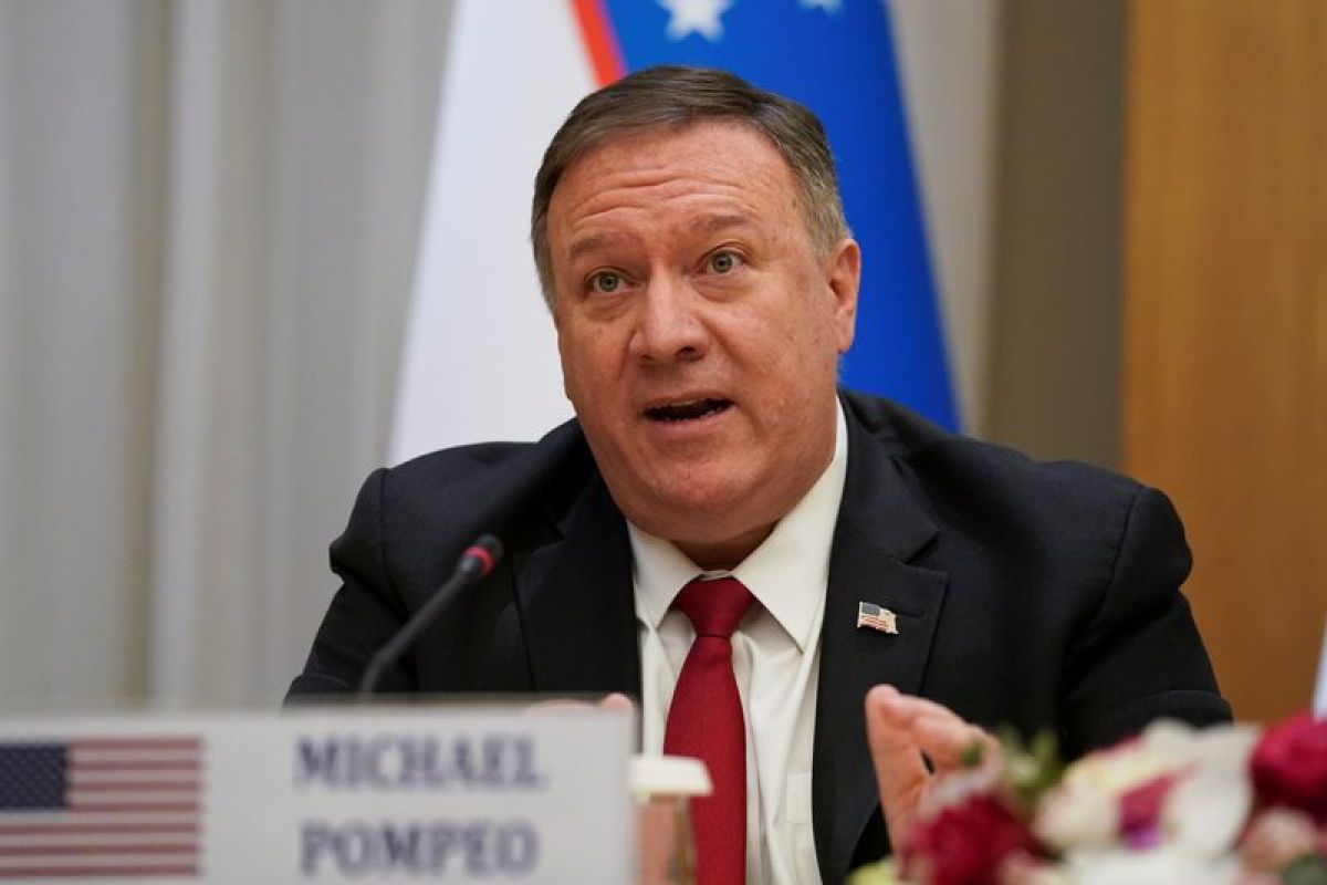 Pompeo persingkat lawatan ke Asia usai Trump positif COVID-19