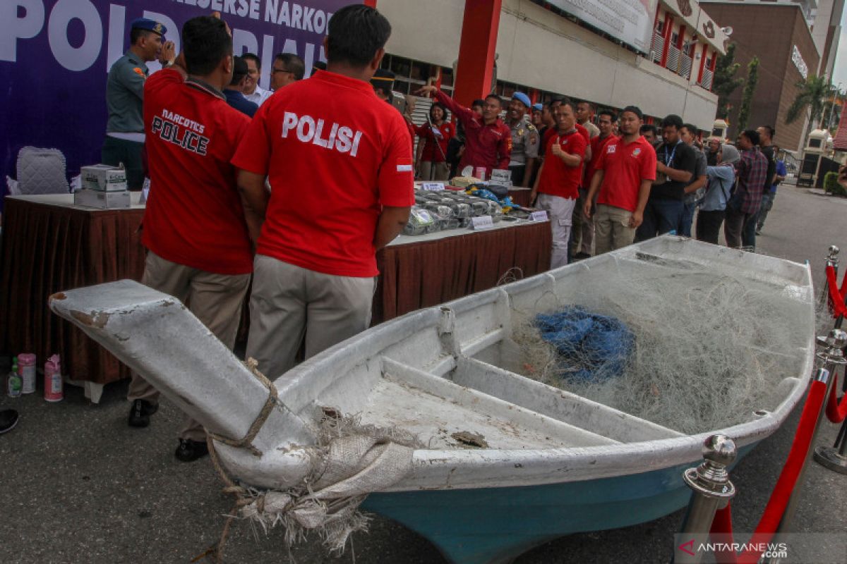 Polisi gagalkan penyelundupan 35 kilogram sabu-sabu asal Malaysia