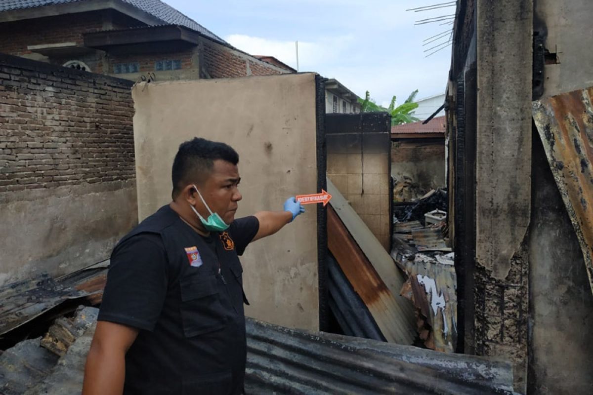 Sejumlah rumah di Banda Aceh terbakar