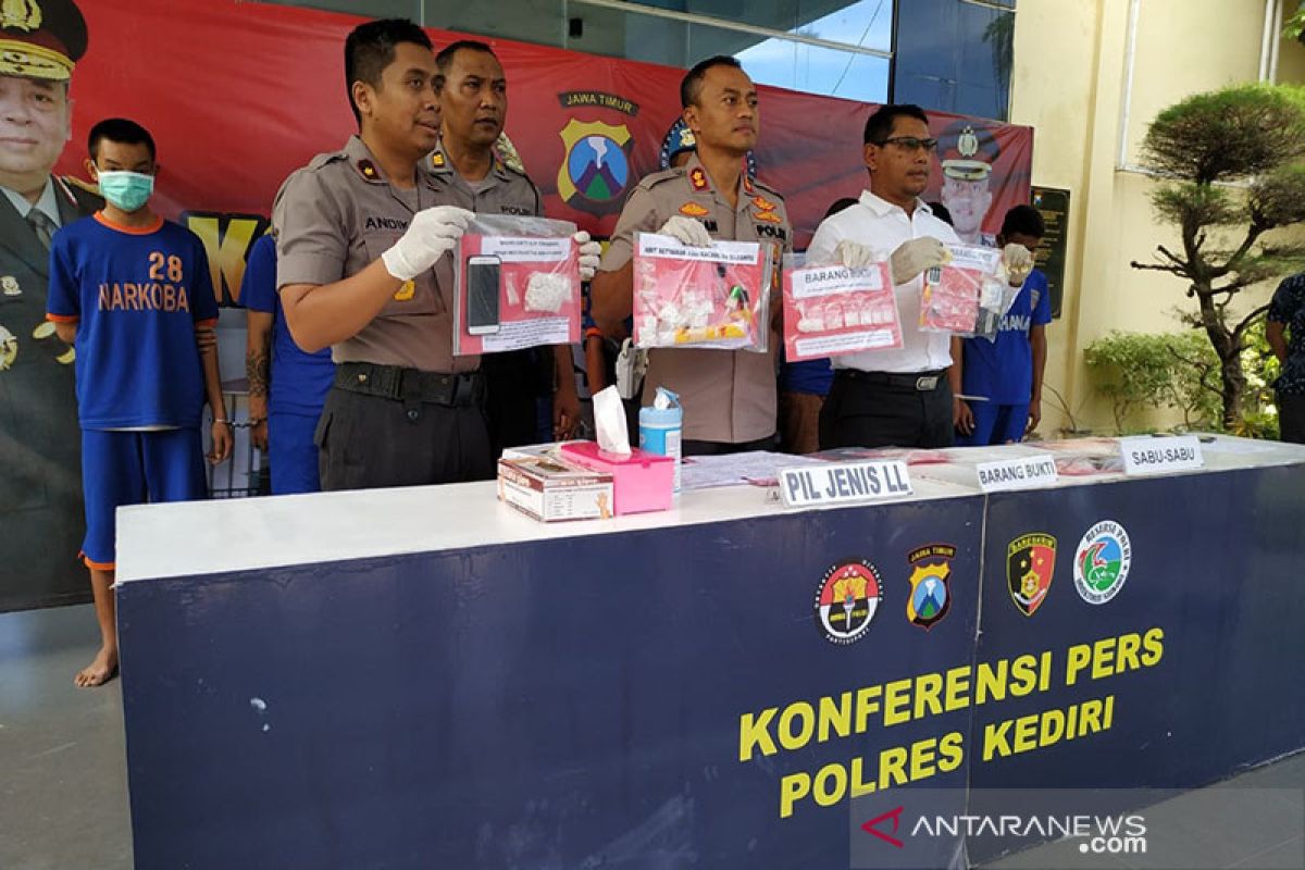 Polisi Kediri sita sabu-sabu seberat 128,35 gram