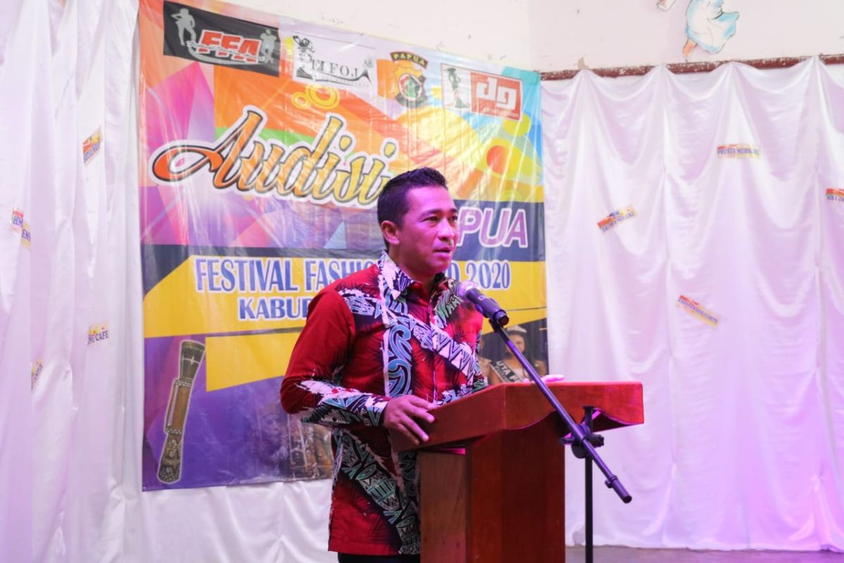 Kapolres Merauke buka acara audisi "Papua Festival Fashion Award 2020"