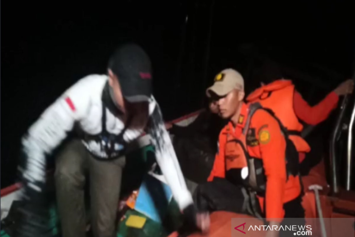 Tim SAR berhasil evakuasi tujuh nelayan di perairan Kolaka