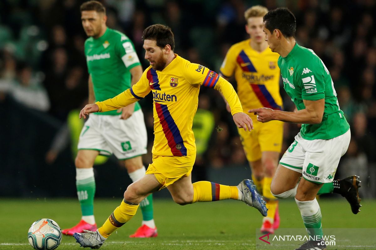 Messi rancang tiga gol saat Barcelona gebuk Betis 3-2