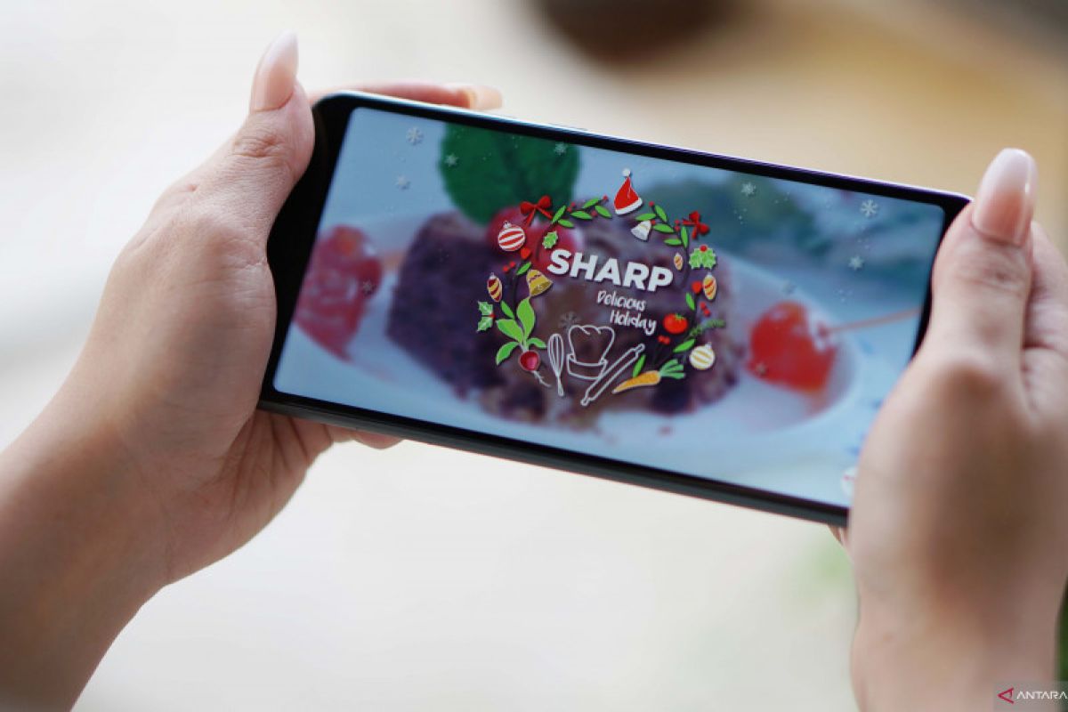 Sharp Indonesia Ramaikan Pasar Ponsel Pintar dengan Sharp Aquos V