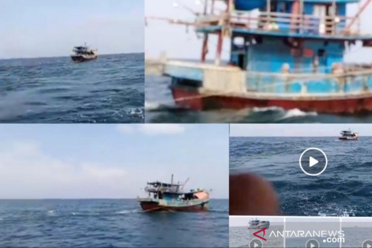 Facebooker unggah vidio pukat trawl beroperasi di Selat Malaka