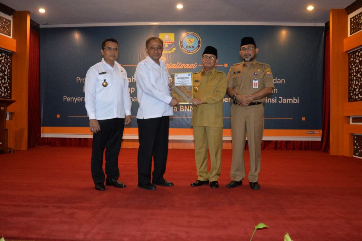 Dukung pemberantasan narkoba, Gubernur Jambi hibahkan tanah dan bangunan untuk BNN