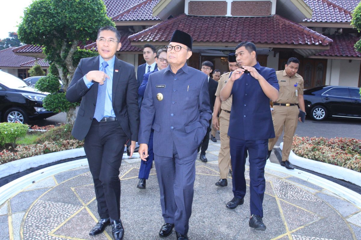 Gubernur Jambi sambut baik kunjungan Menteri Senior dan Konsul Singapura