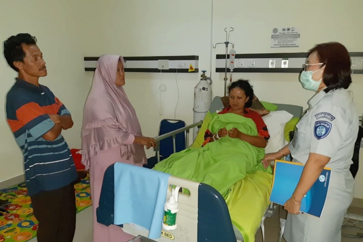Jasa Raharja Babel Kunjungi Korban Kecelakaan di RSUP Soekarno dan RS Arsani