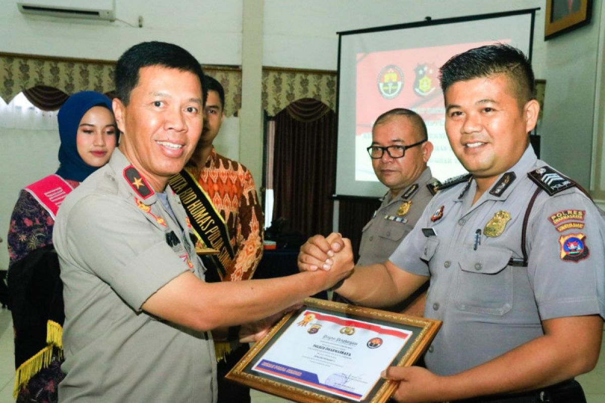 Polda Sumbar apresiasi tiga Polres yang aktif sebarkan informasi positif