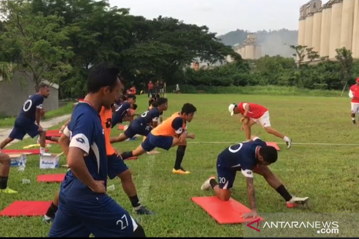 Sejumlah pemain Liga 1 ikuti sesi latihan Semen Padang