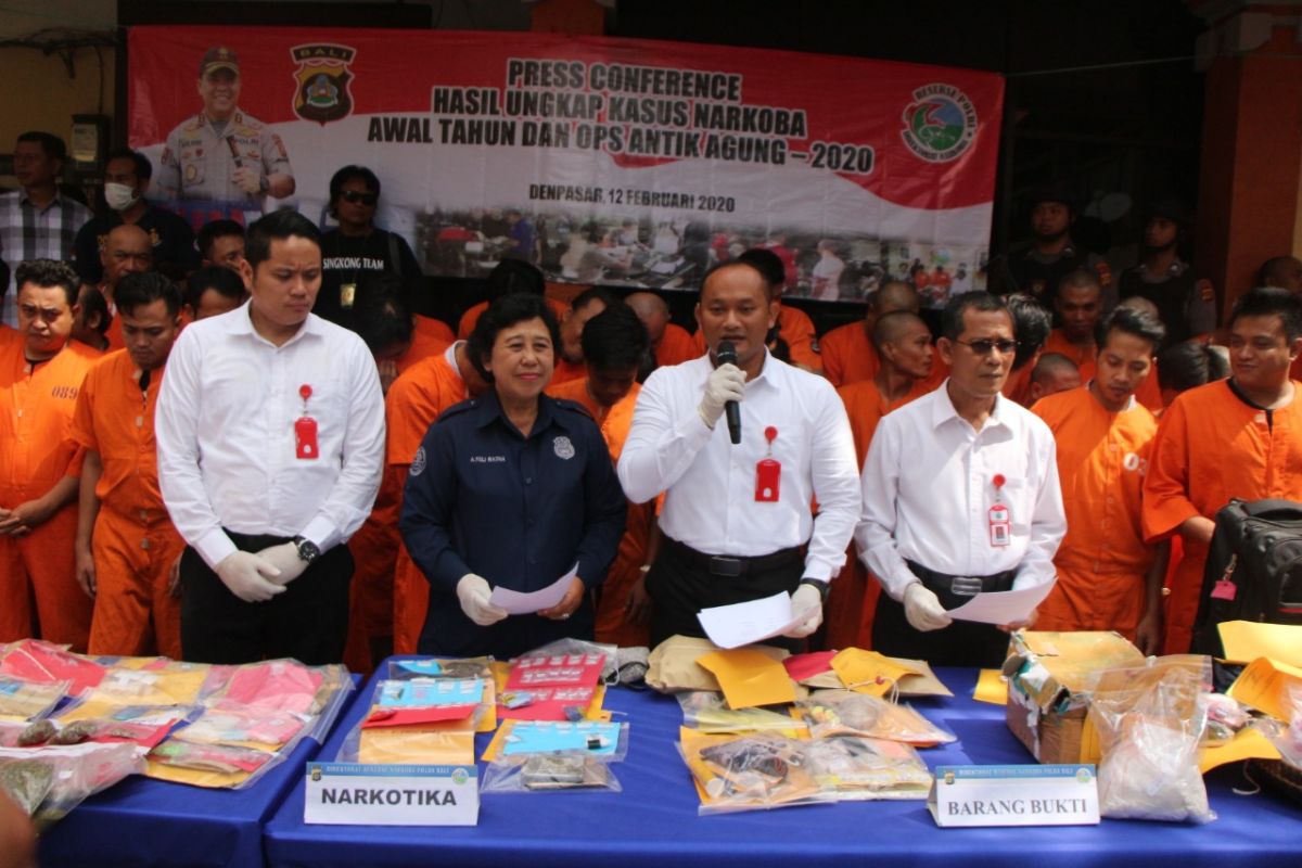 Polda Bali tangani 60 kasus narkoba selama Operasi Antik