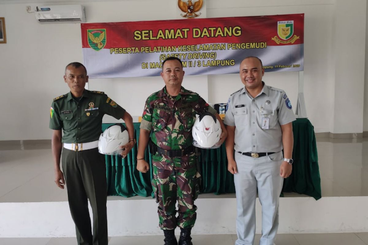 Jasa Raharja sosialisasi keselamatan pengemudi di Madenpom II/3 Lampung