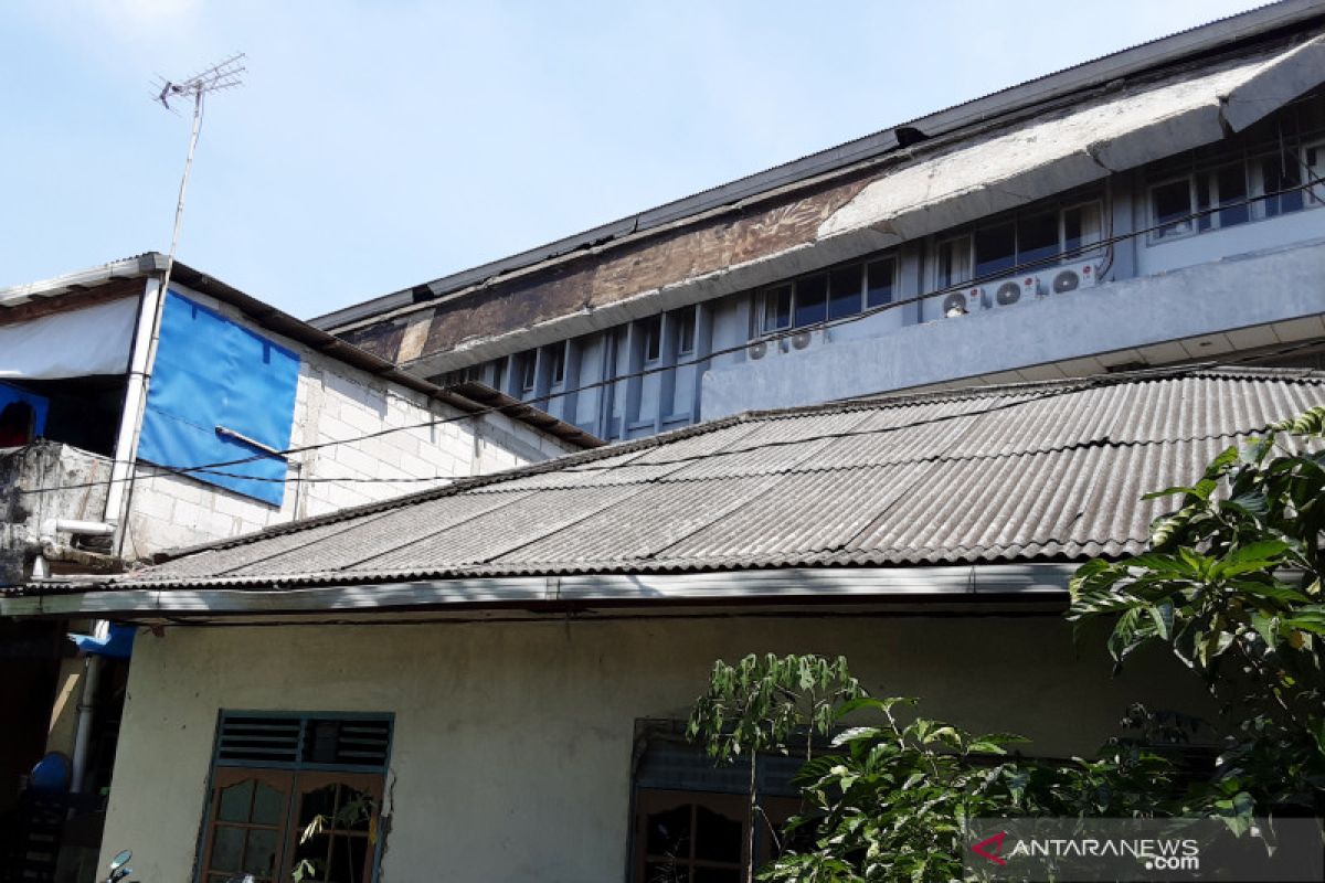 Kepala PPKD akui kanopi gedung ambruk belum pernah direnovasi