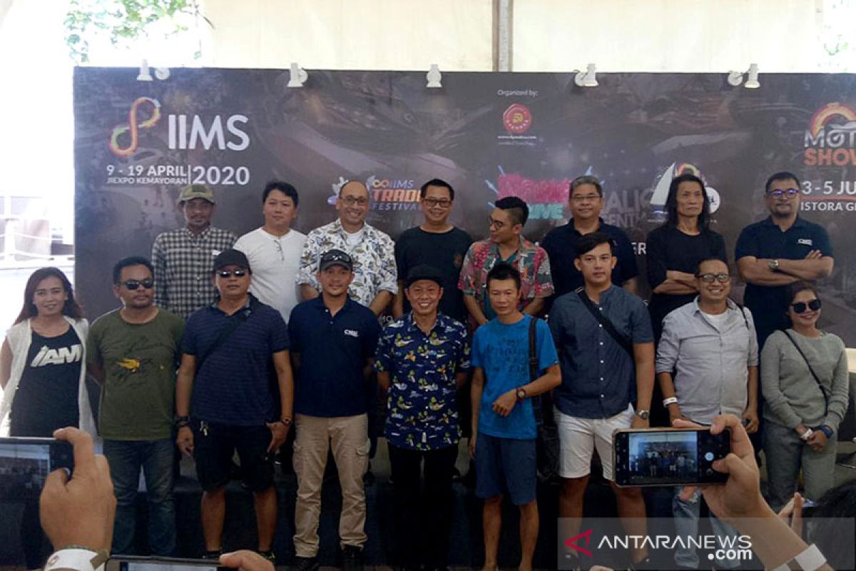 Dyandra Promosindo ingin bawa Blink 182 ke IIMS 2020