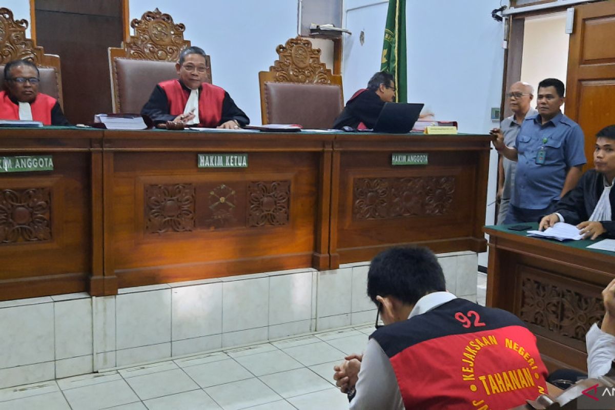 Dua eksekutor pembunuhan ayah dan anak akan jalani sidang