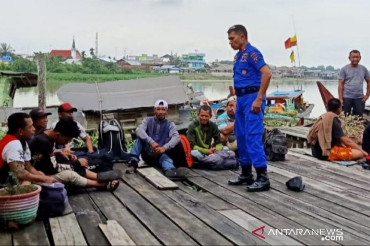 Polisi amankan kapal berisi 16 TKI ilegal dari Malaysia