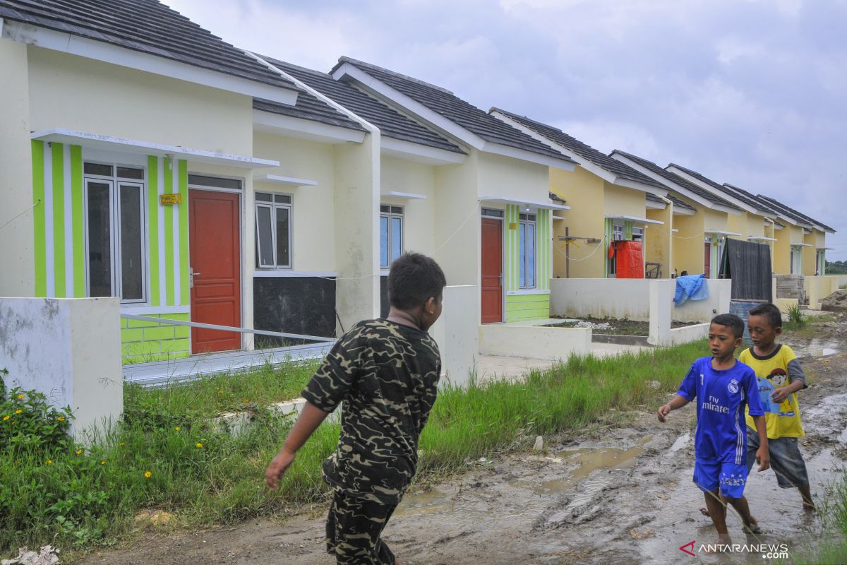 Misi bank tabungan di era milenial