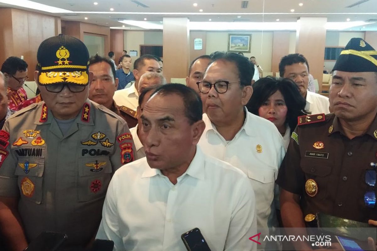 Gubernur  : Ekonomi Sumut rugi besar akibat  48.000 babi mati