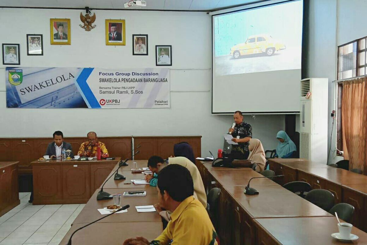 Sekda buka focus group discussion pengadaan barang jasa