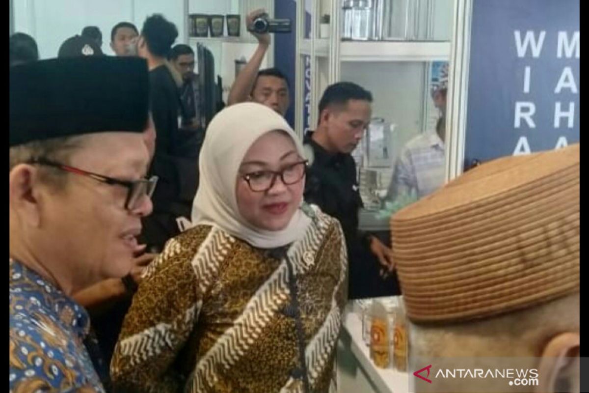 Menaker Ida Fauziyah segera petakan lapangan kerja masa depan