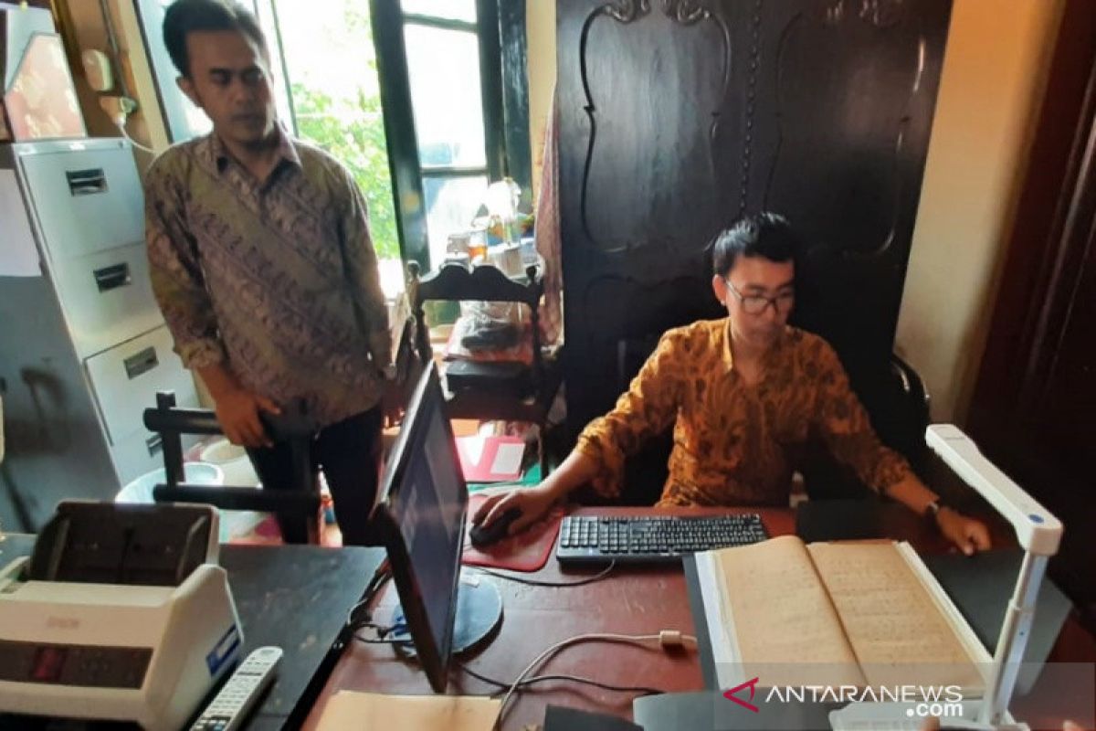 3.132 koleksi naskah kuno Perpustakaan Mangkunegaran didigitalisasi