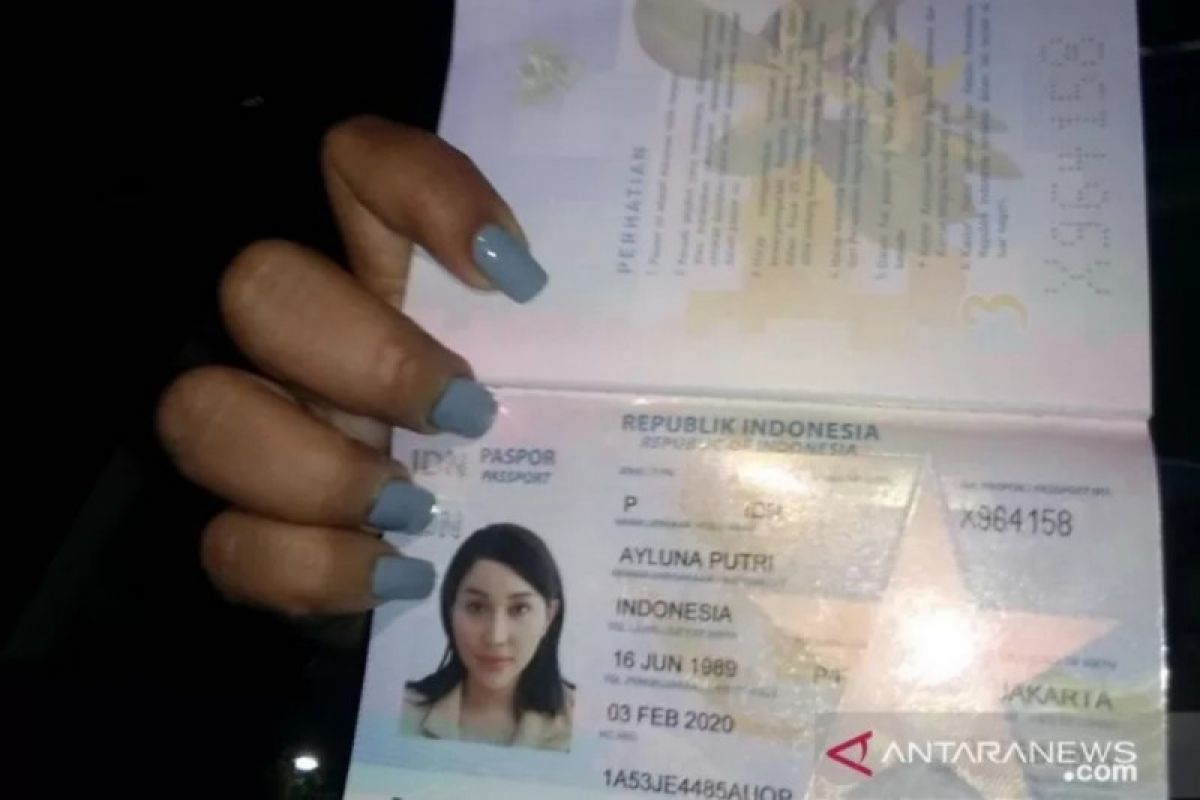 Lucinta Luna akhirnya ditempatkan di sel wanita