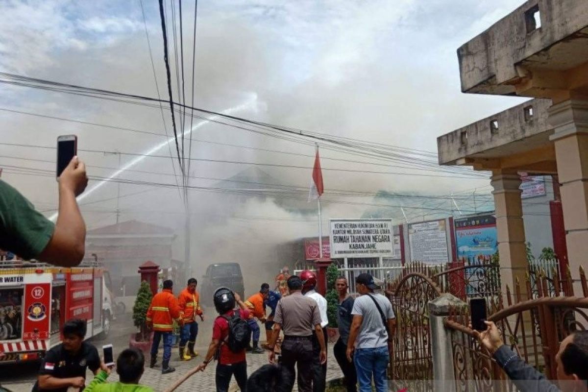 Pasca-ricuh di rutan Kabanjahe, Medan seluruh napi akan segera dipidahkan