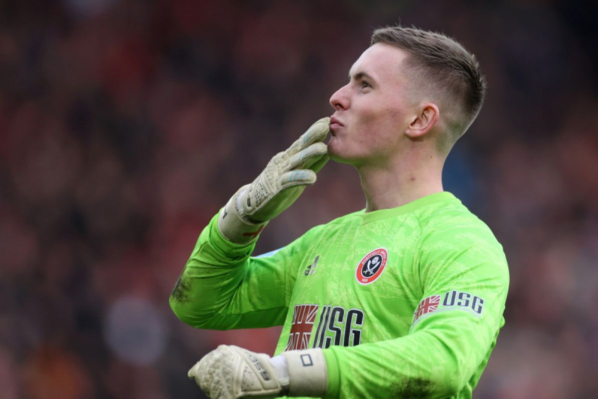 Pendukung Manchester United tak rela Dean Henderson ditarik klub lain