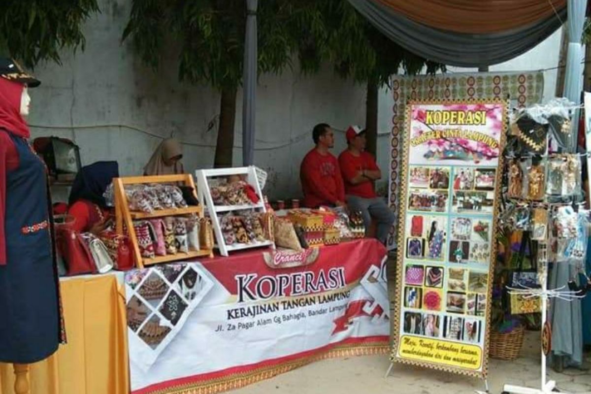 Koperasi Crafter Cinta Lampung jadi wadah kembangkan UMKM kerajinan tangan