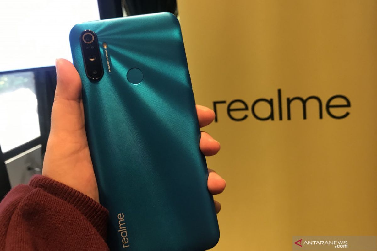 Realme Indonesia, virus corona tak pengaruhi produksi