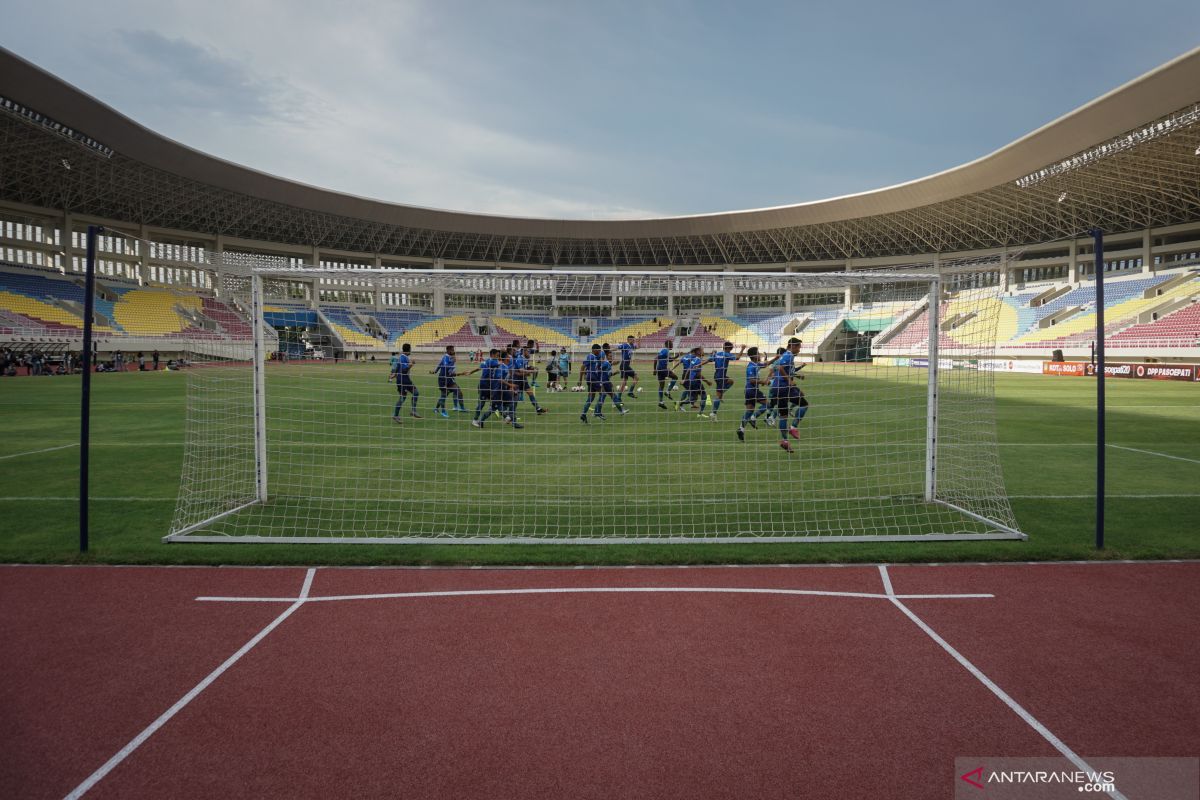 Persib turunkan seluruh pemain pada laga uji coba