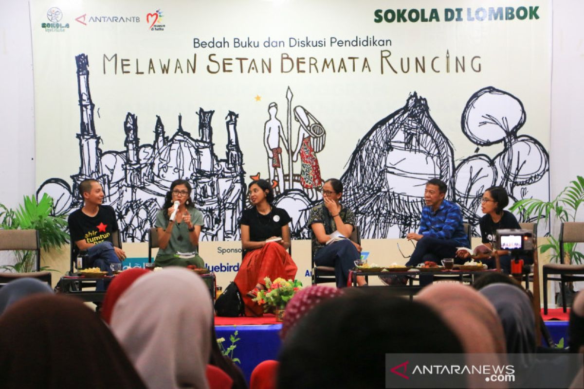 Digagas Butet Manurung dkk, "Sokola Rimba" lahir dari perpaduan budaya dengan pendidikan