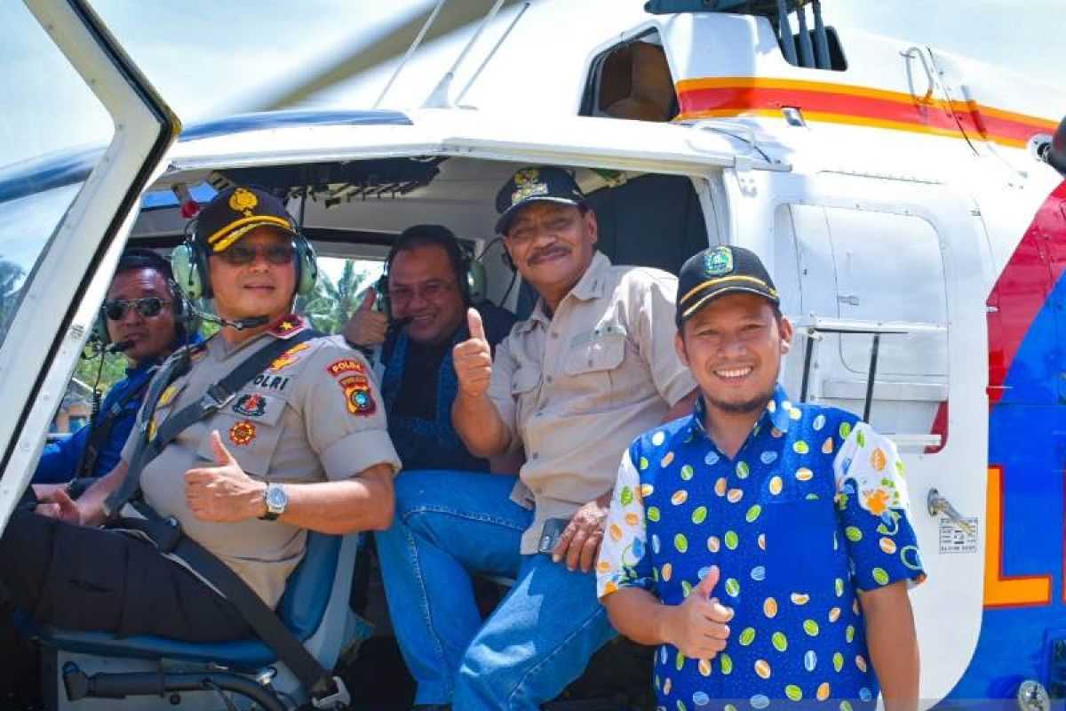 Gubernur dan Bupati Belitung  pantau Pembangunan Selat Nasik melalui Udara