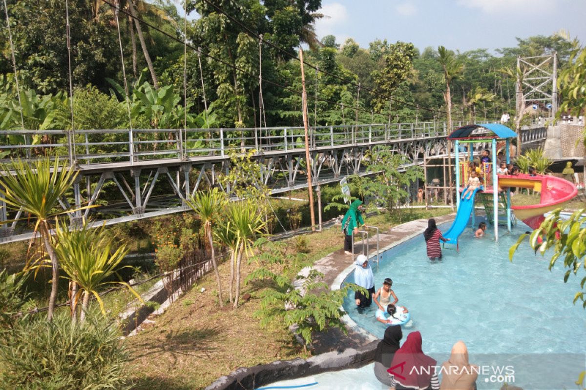 Kawasan jembatan Tegaldowo di desa Bantul akan disulap menjadi taman wisata