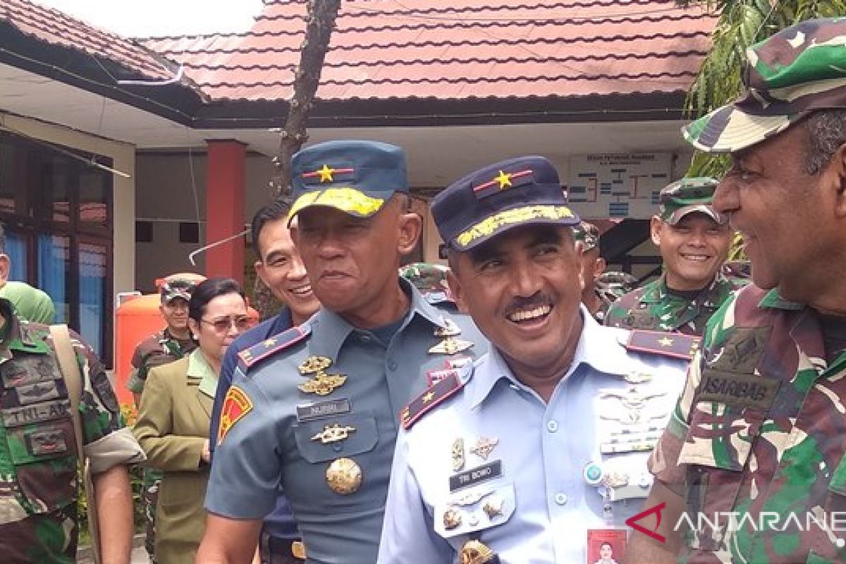 TNI AU siapkan dua pesawat pulangkan 12 jenazah korban kecelakaan helikopter