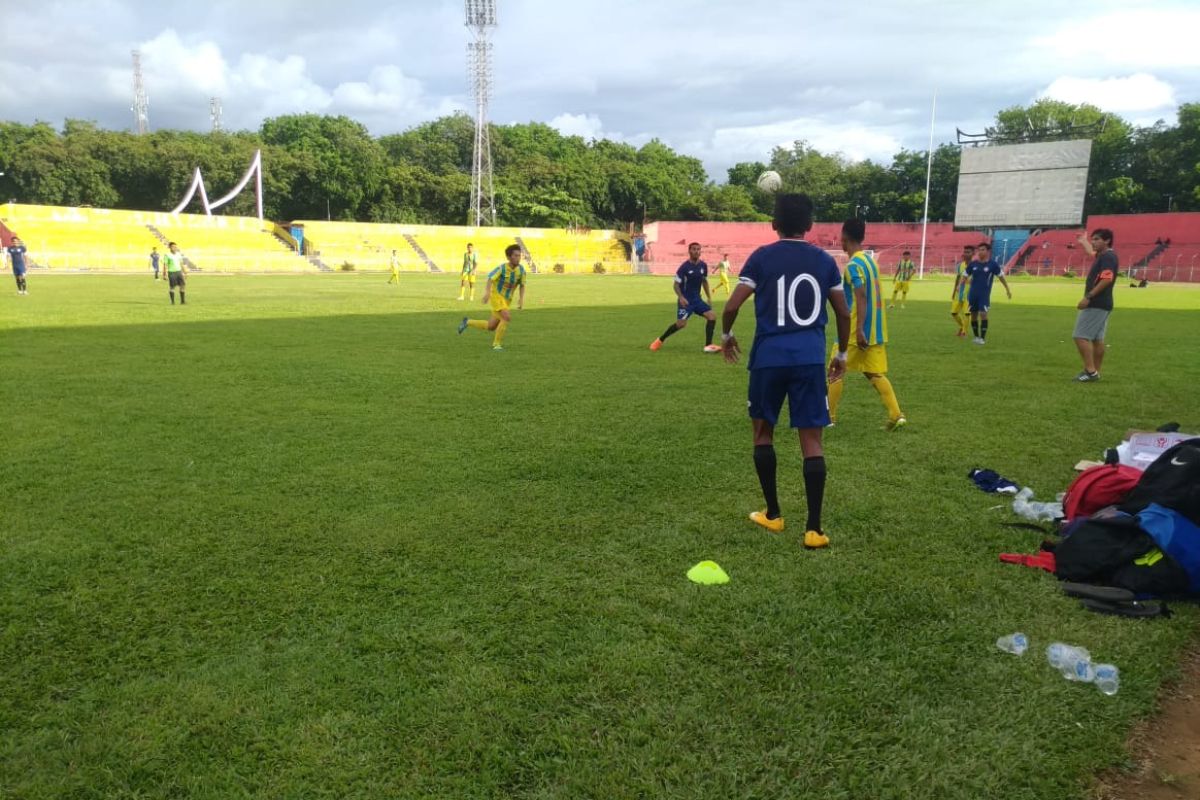 Manajemen Semen Padang FC sebut materi pemain sudah 100 persen