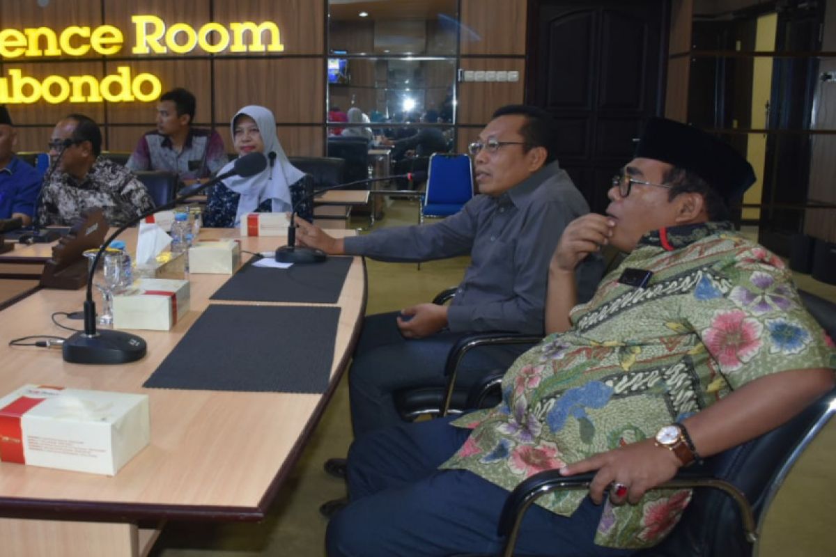 Pemkab Pekalongan belajar Intelligence Room ke Situbondo