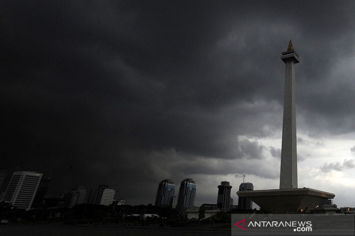 Jakarta waspada hujan lebat di siang dan sore