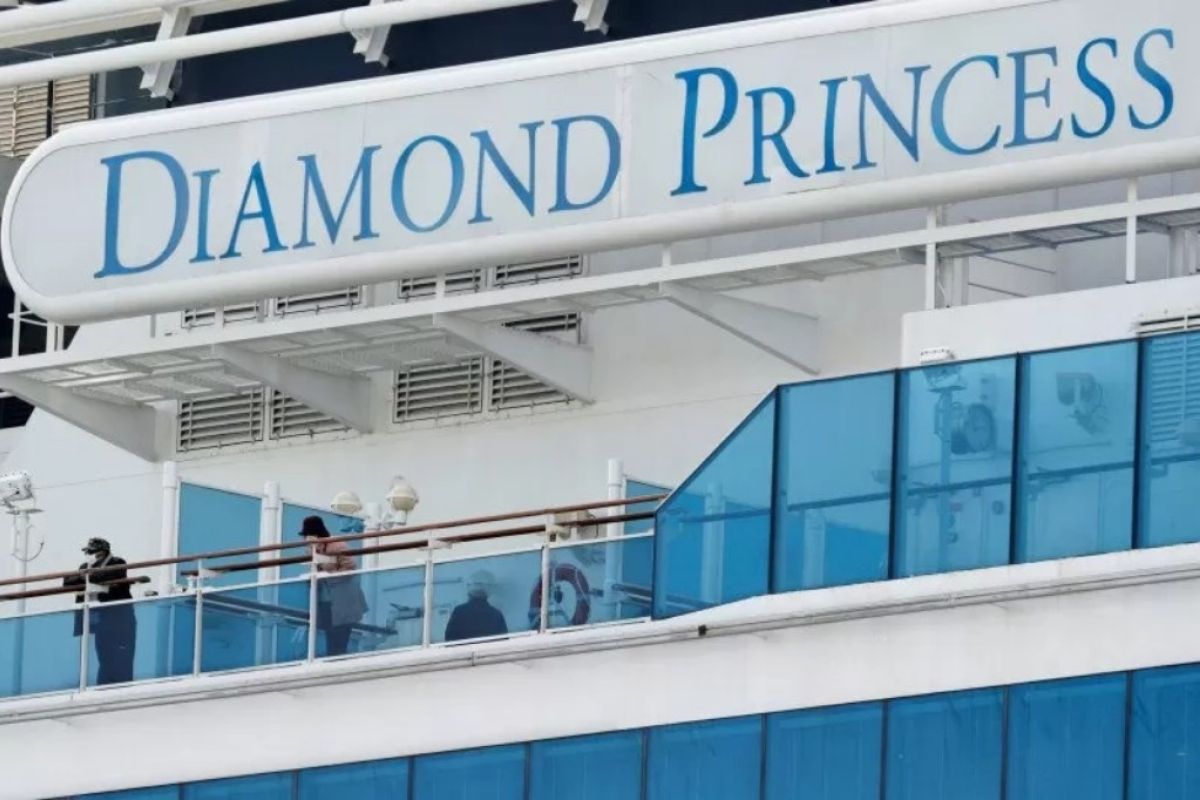 Persiapan pemulangan penumpang kapal pesiar Diamond Princess