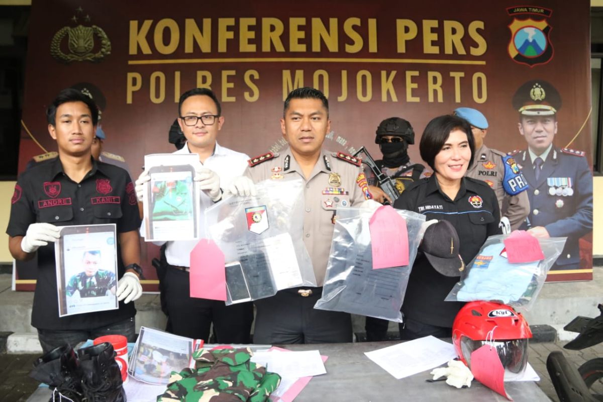 Berhasil menguras barang berharga milik 4 janda, seorang TNI gadungan diringkus polisi