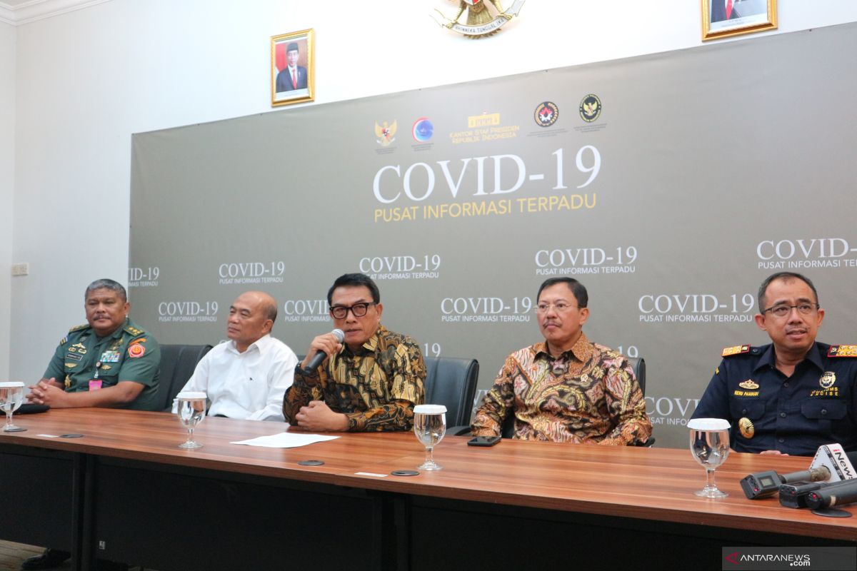 135 pintu masuk Indonesia diawasi untuk cegah penyebaran corona