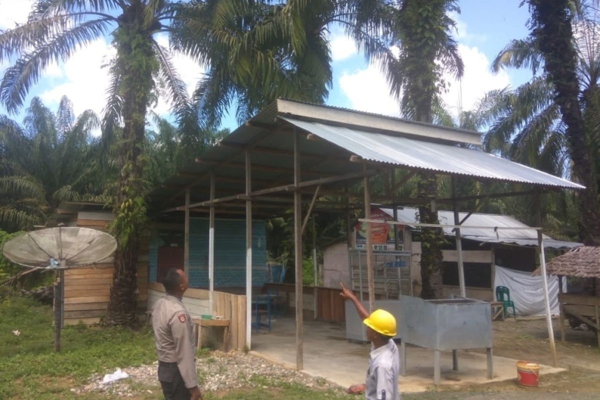 Pekerja kebun kelapa sawit meninggal tersengat listrik di Nagan