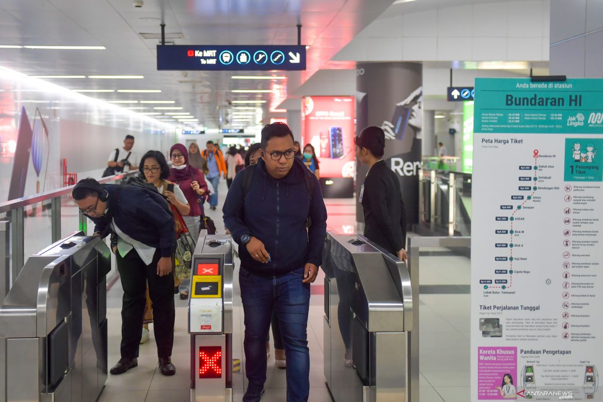 Membelah Ibu Kota dengan fusi transportasi