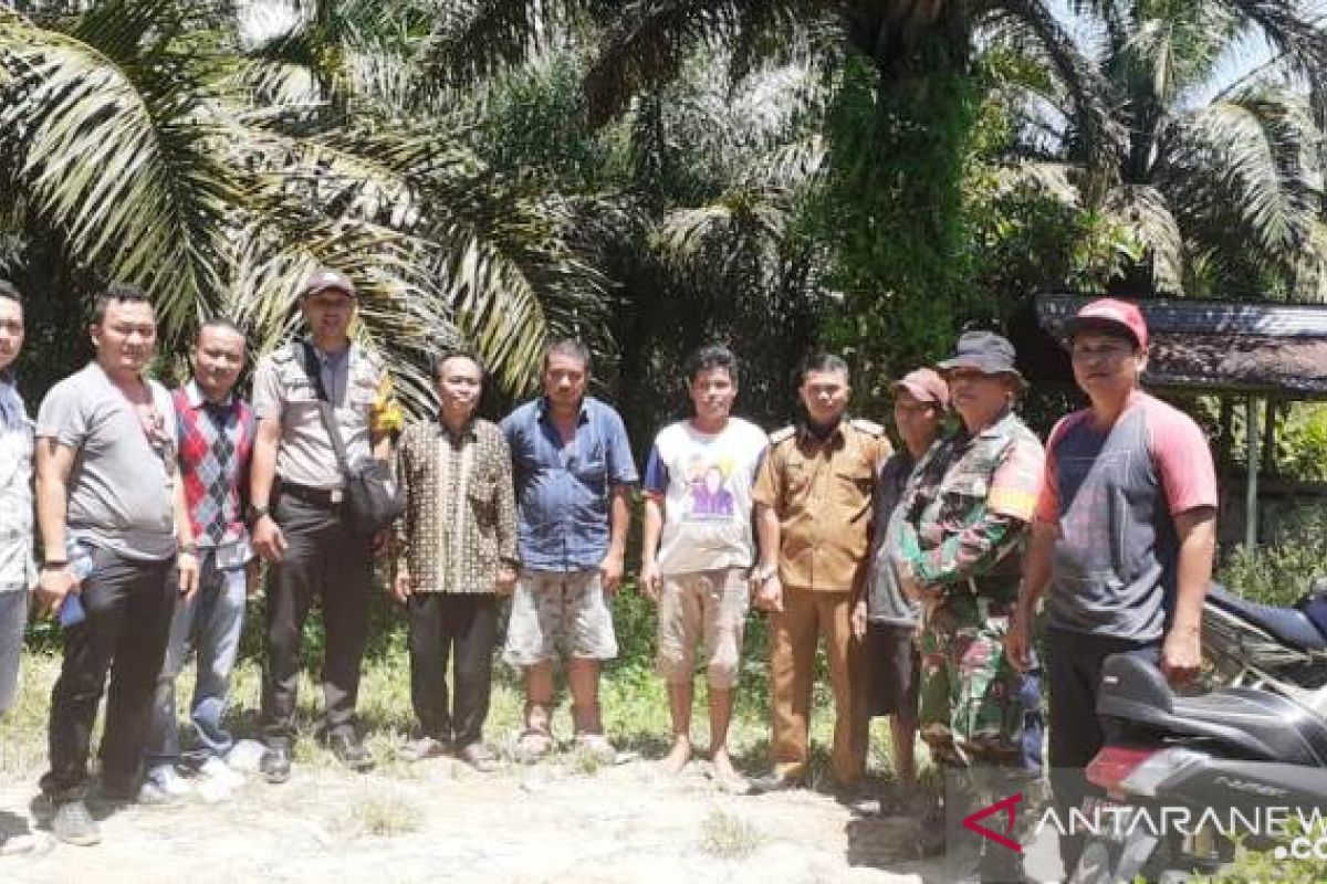 Situasi Desa Simarlelan - Lumut Nauli mereda, Pemkab Tapsel - Tapteng sepakat bermusyawarah