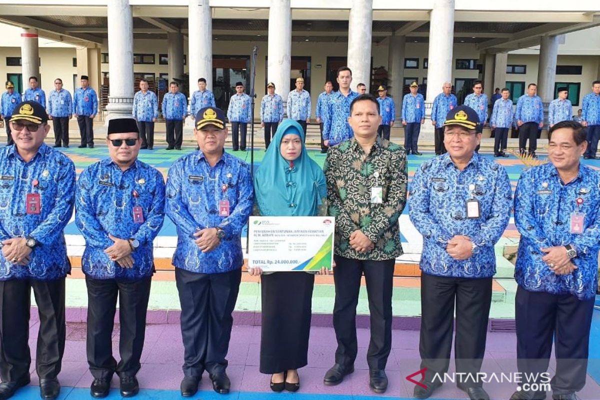 BPJAMSOSTEK serahkan santunan kematian di Malinau