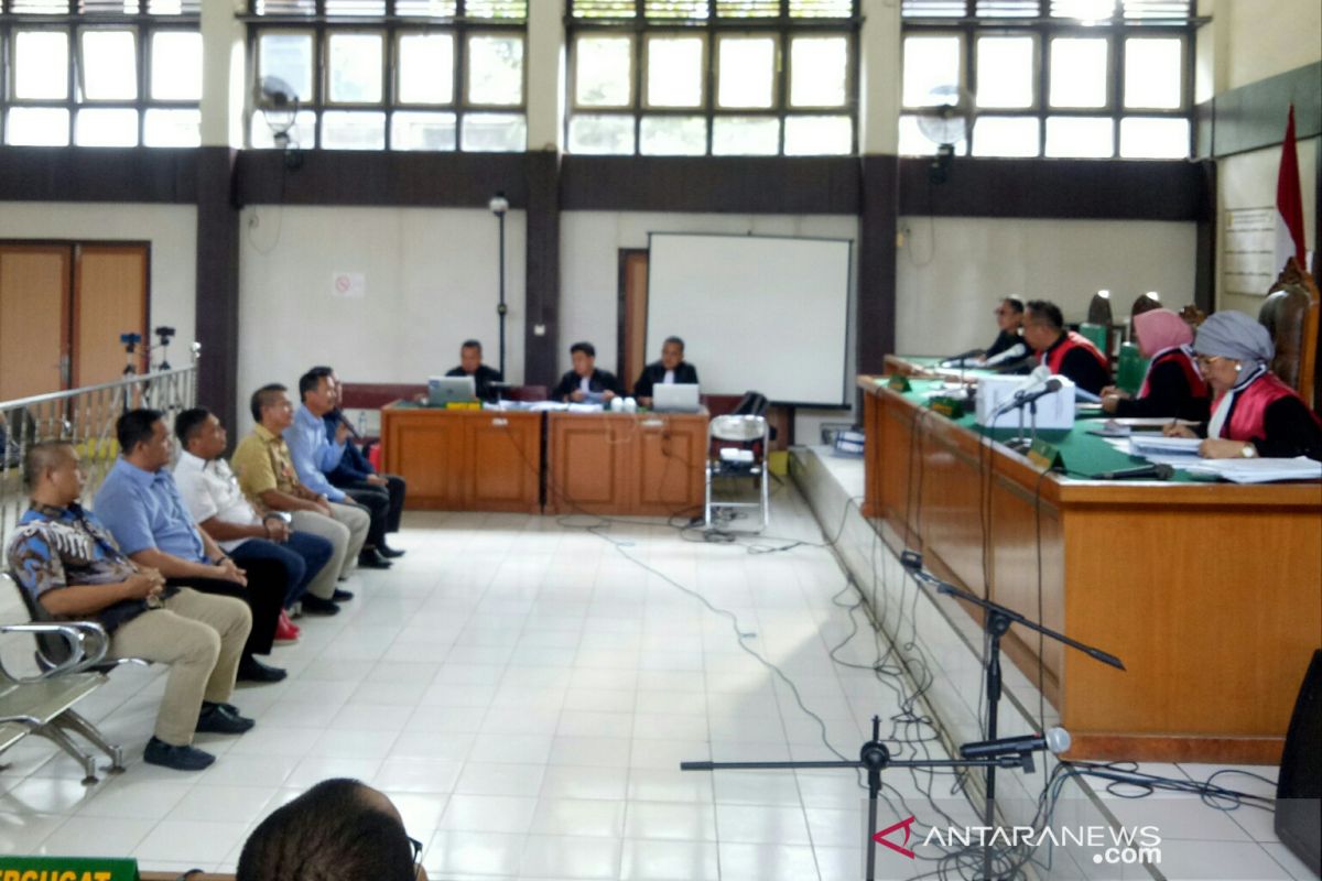 Akui tidak terima suap, hakim minta anggota DPRD Muara Enim disidik