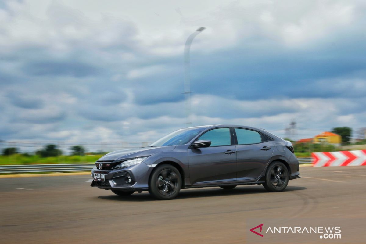 Honda Civic Hatcback RS sudah dipesan hingga 92 unit