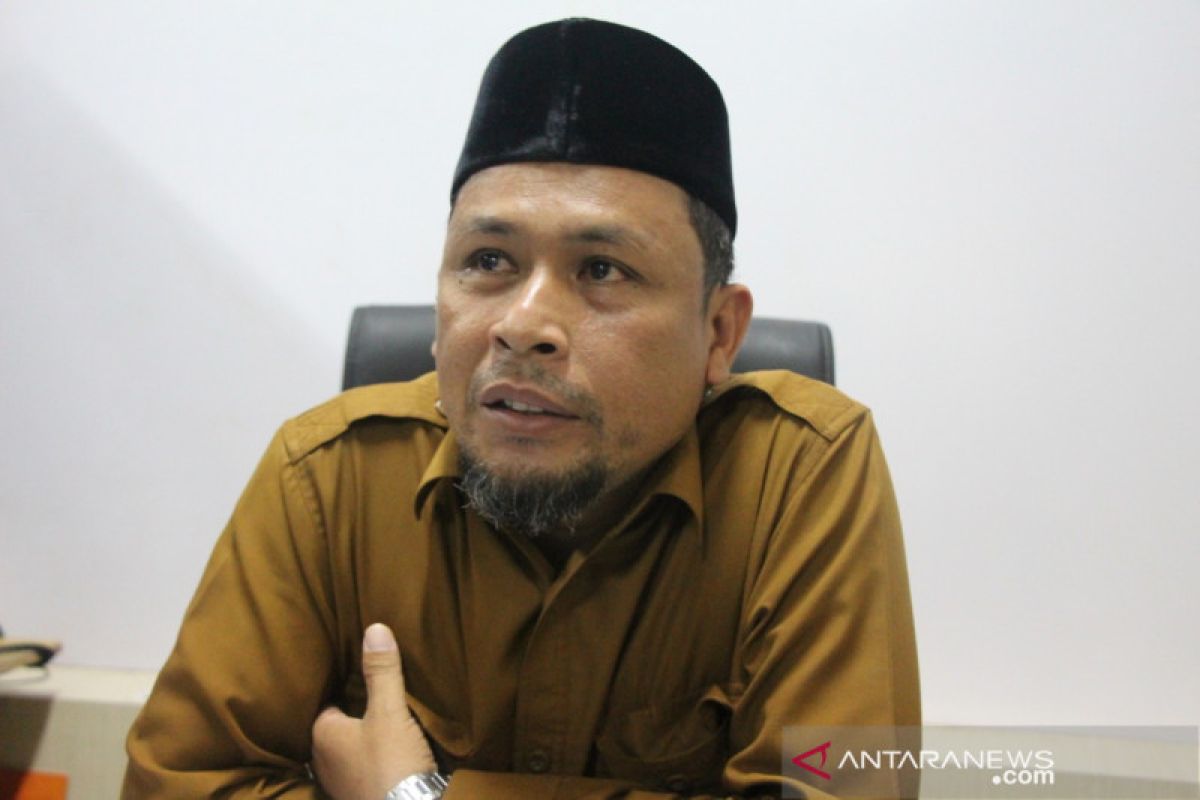 Agus terpilih menjadi petugas haji setelah gagal 12 tahun