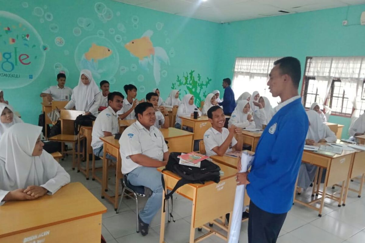 Mahasiswa ajak kawula muda Aceh Utara cerdas gunakan medsos